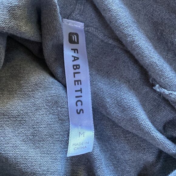 Fabletics Yukon Soft Brushed Fleece Hoodie Dress with Kangaroo Pocket – Medium - Picture 3 of 14